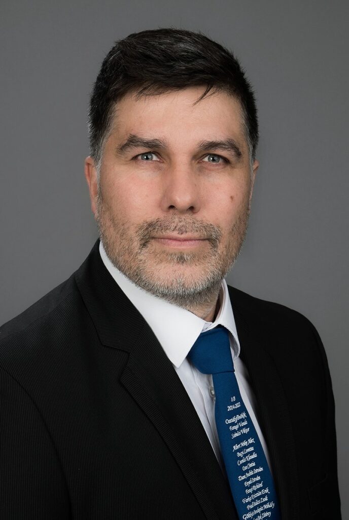 Szénási Viktor testnevelés munkaközösség vezető