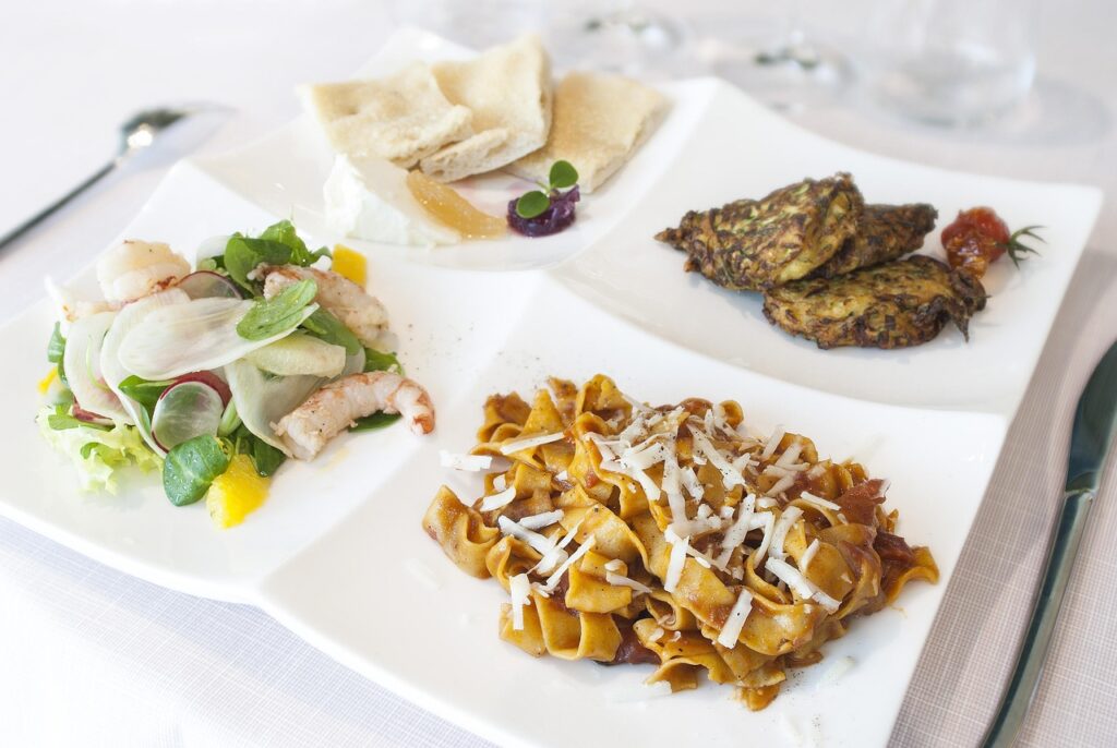 Restaurant 5238976 1280