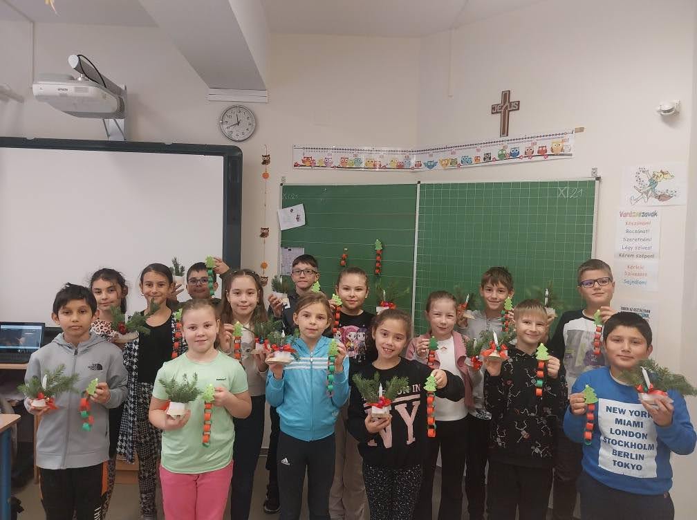 3.b Szeretet Jatszohaz