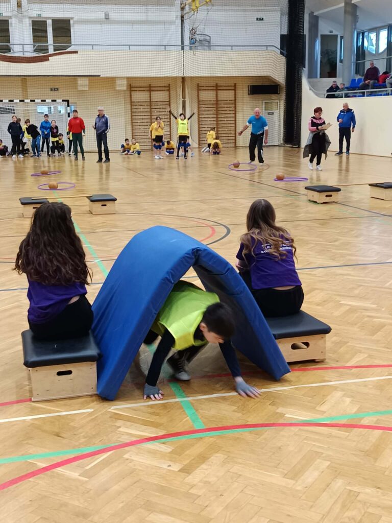 Jatekos Sportverseny Varmegyei Donto Eotvosoh 20251216 004