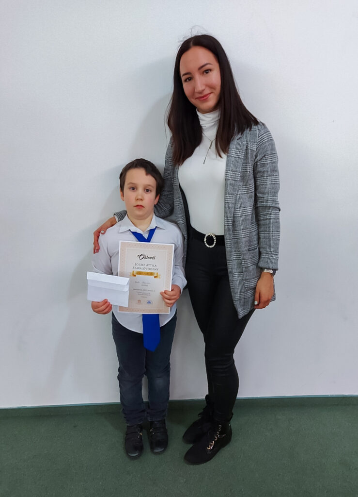 Jozsef Attila Szavalo Verseny Eotvosoh 006